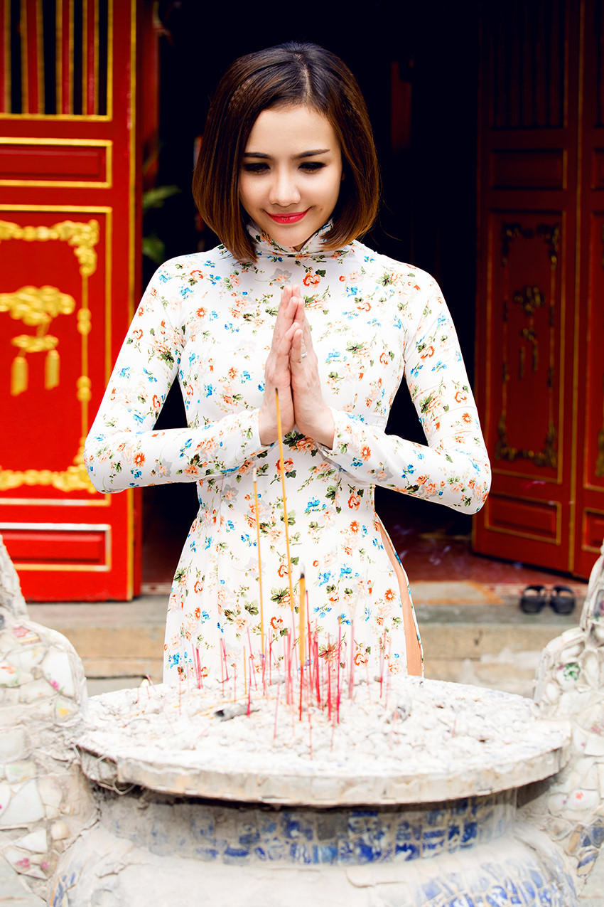 Phân[-]biệt[-]các[-]điểm[-]du[-]lịch[-]tâm[-]linh